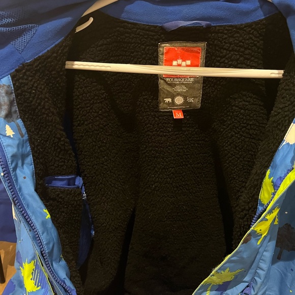 Preowned Snowboard Jacket - FoursSquare 15k - Size M, Fit L - Picture 7 of 10